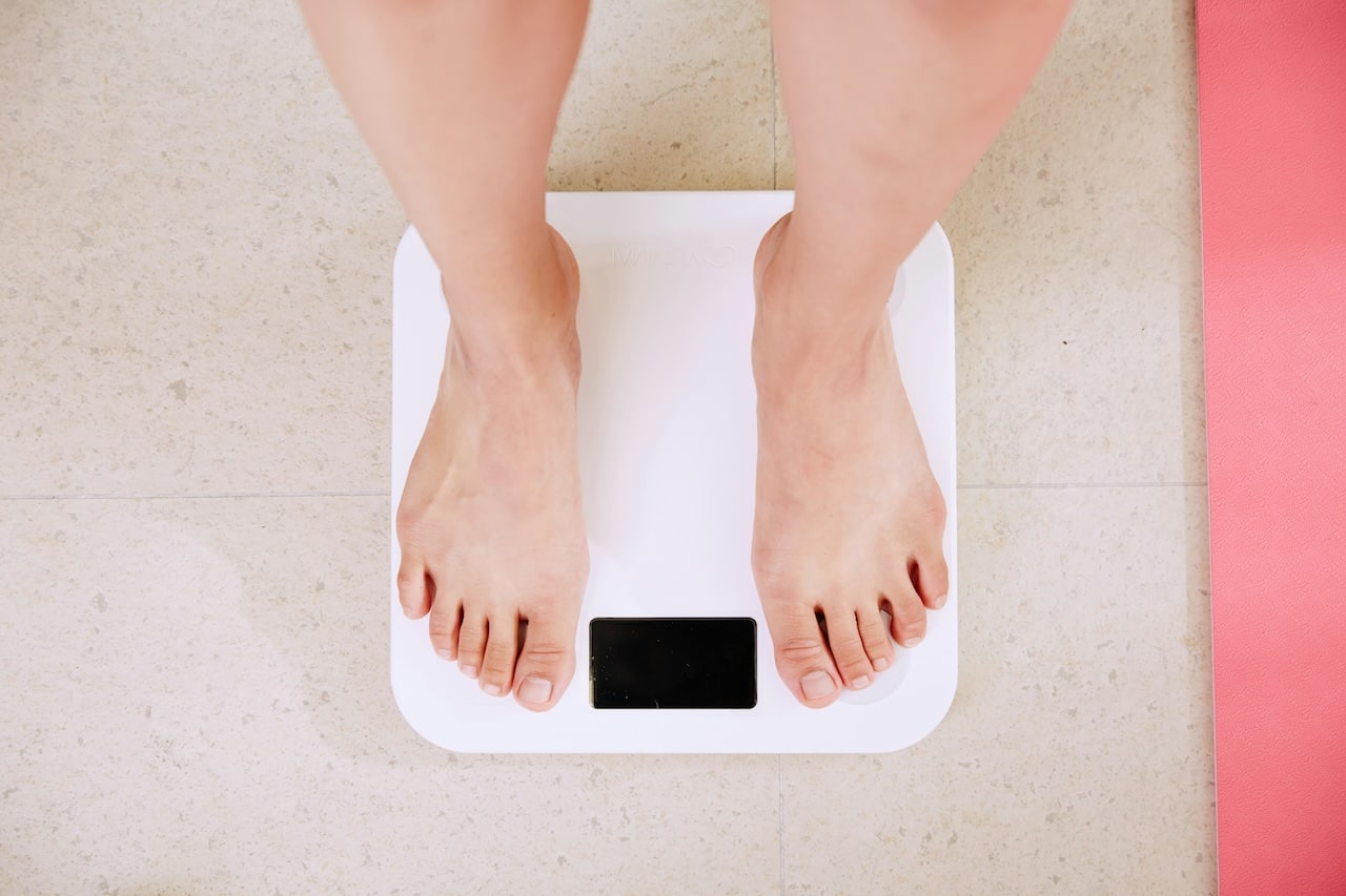 Semaglutida vs. Tirzepatida para la Pérdida de Peso en Adultos con Sobrepeso u Obesidad